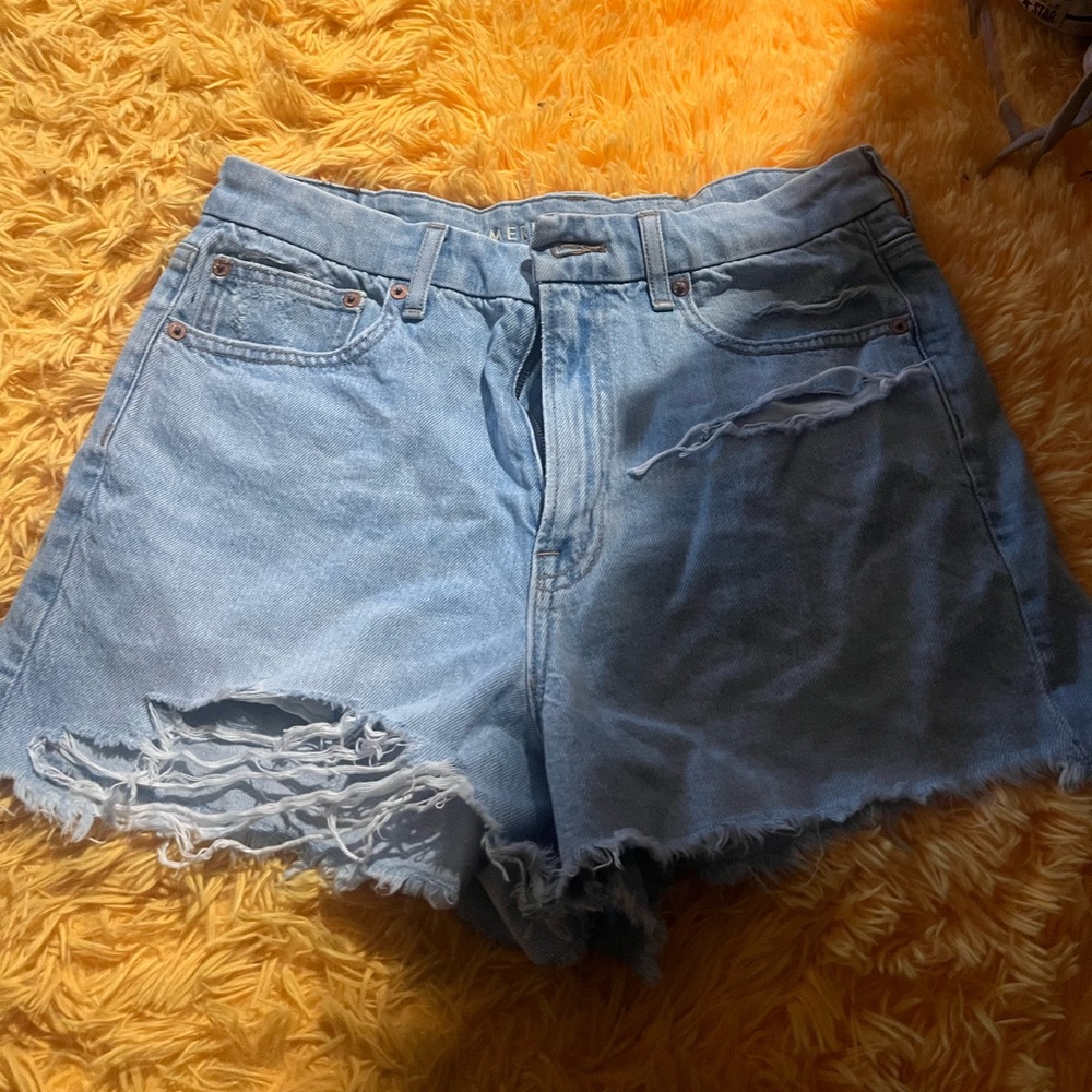 american eagle high waisted shorts